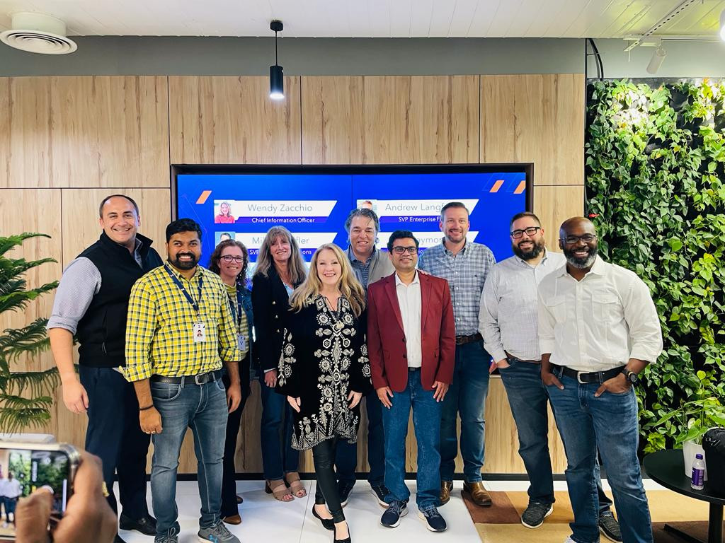 CIO Wendy Zacchio and other U.S. leaders getting a warm welcome from our ZEIT India team. #OneZelis