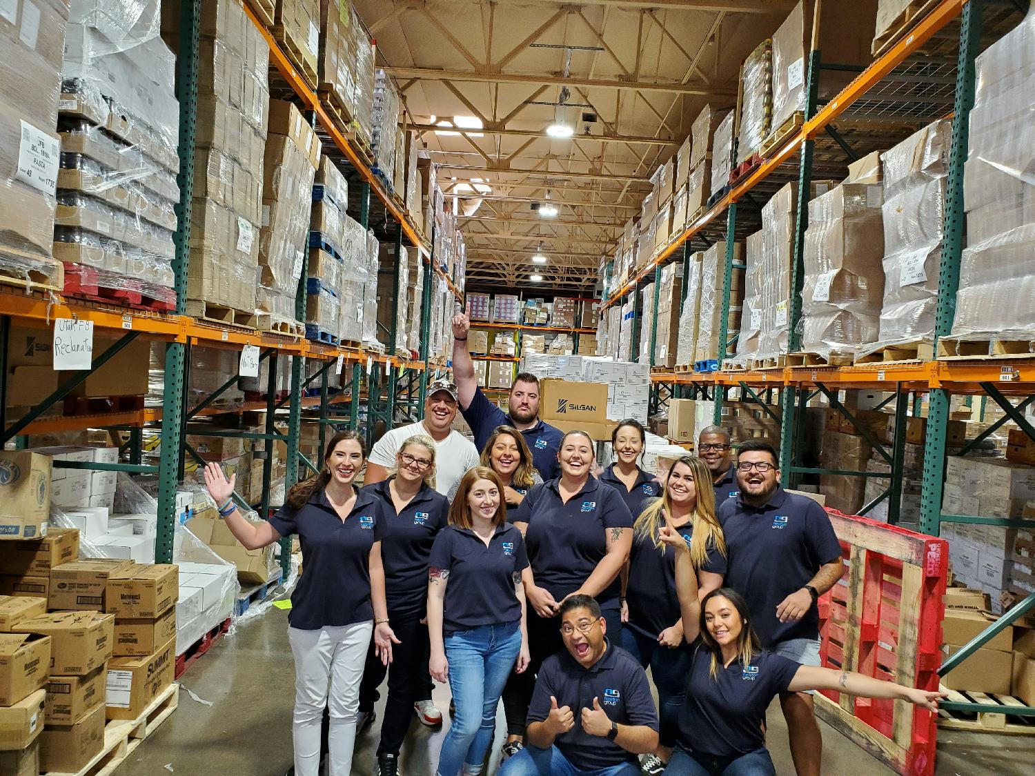 2019 Volunteering at MidWest Food Bank