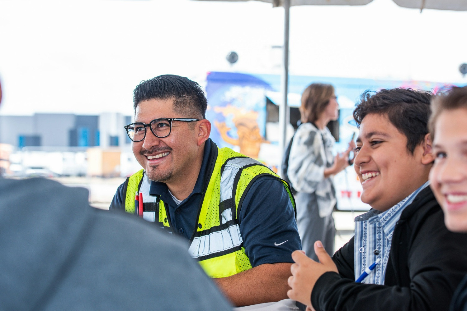 Ground-breaking events that engage the local community. Pictured: Middle school students learning about AEC industry.
