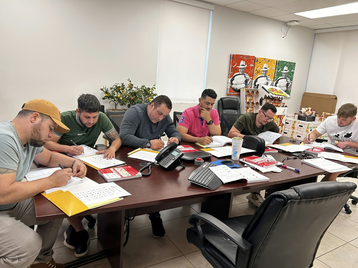 Training our employees. English Course Module I. 