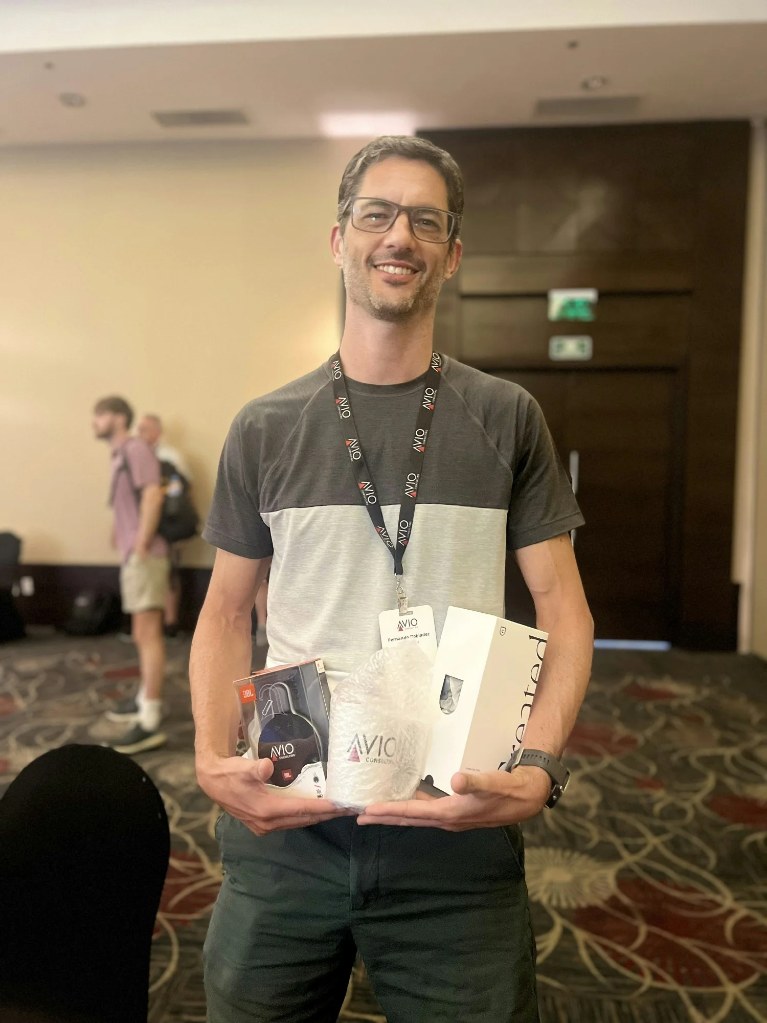 AVIO raffle winner, Fernando