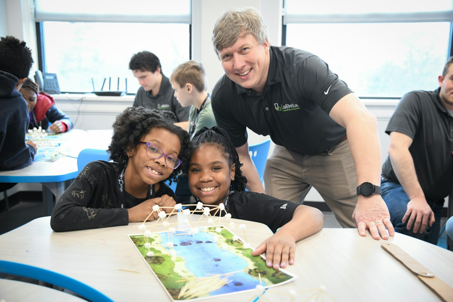 Volunteering at the Rochester Museum and Science Center to meet with the museum’s Engineers Week campers. 