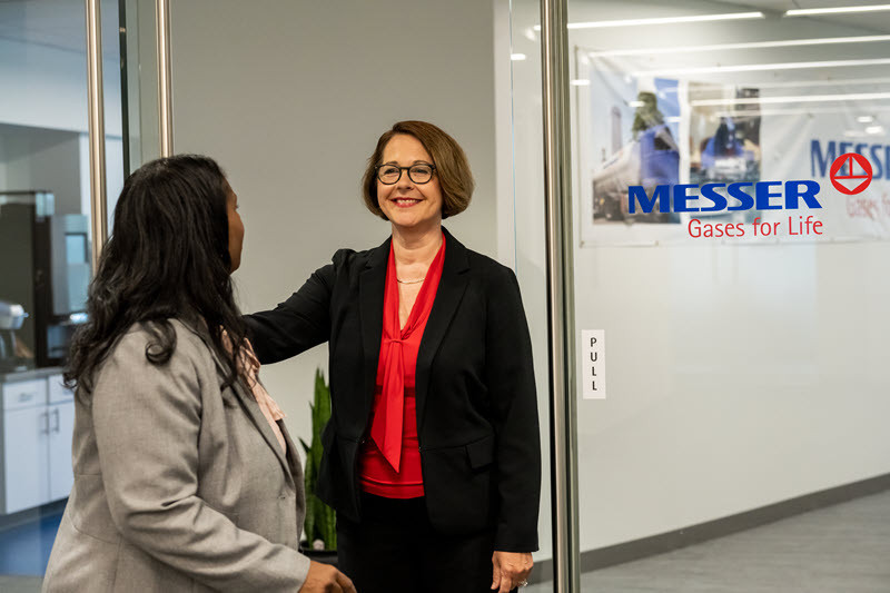 Messer employees at corporate headquarters