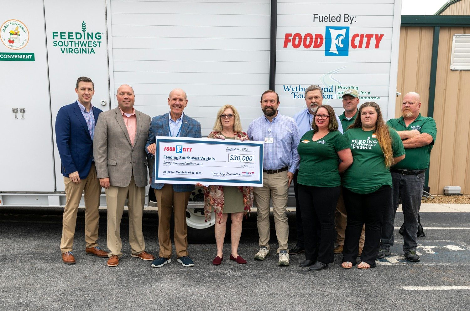 Food City is proud to be a long-time supporter of Feeding Southwest Virginia, and their Mobile Marketplace initiative.