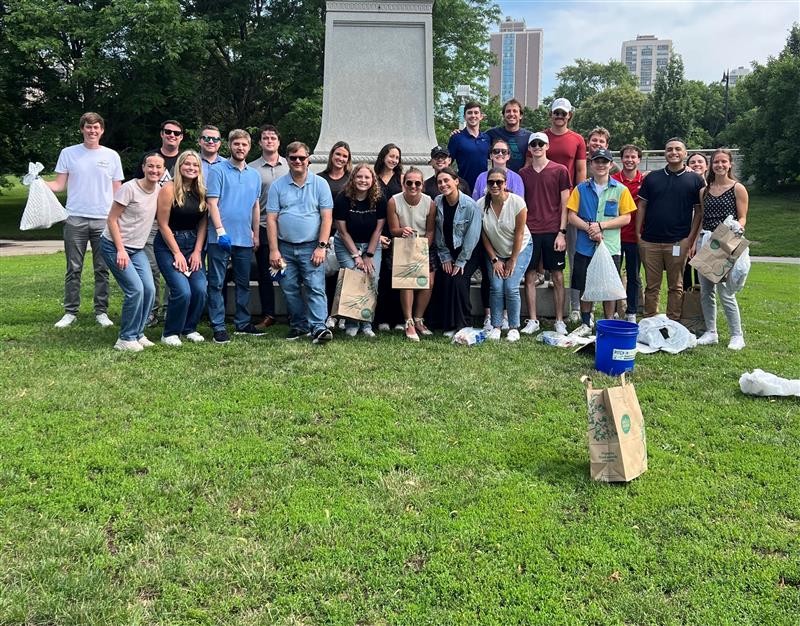 Volunteer event in the Chicago area cleaning up a local park!