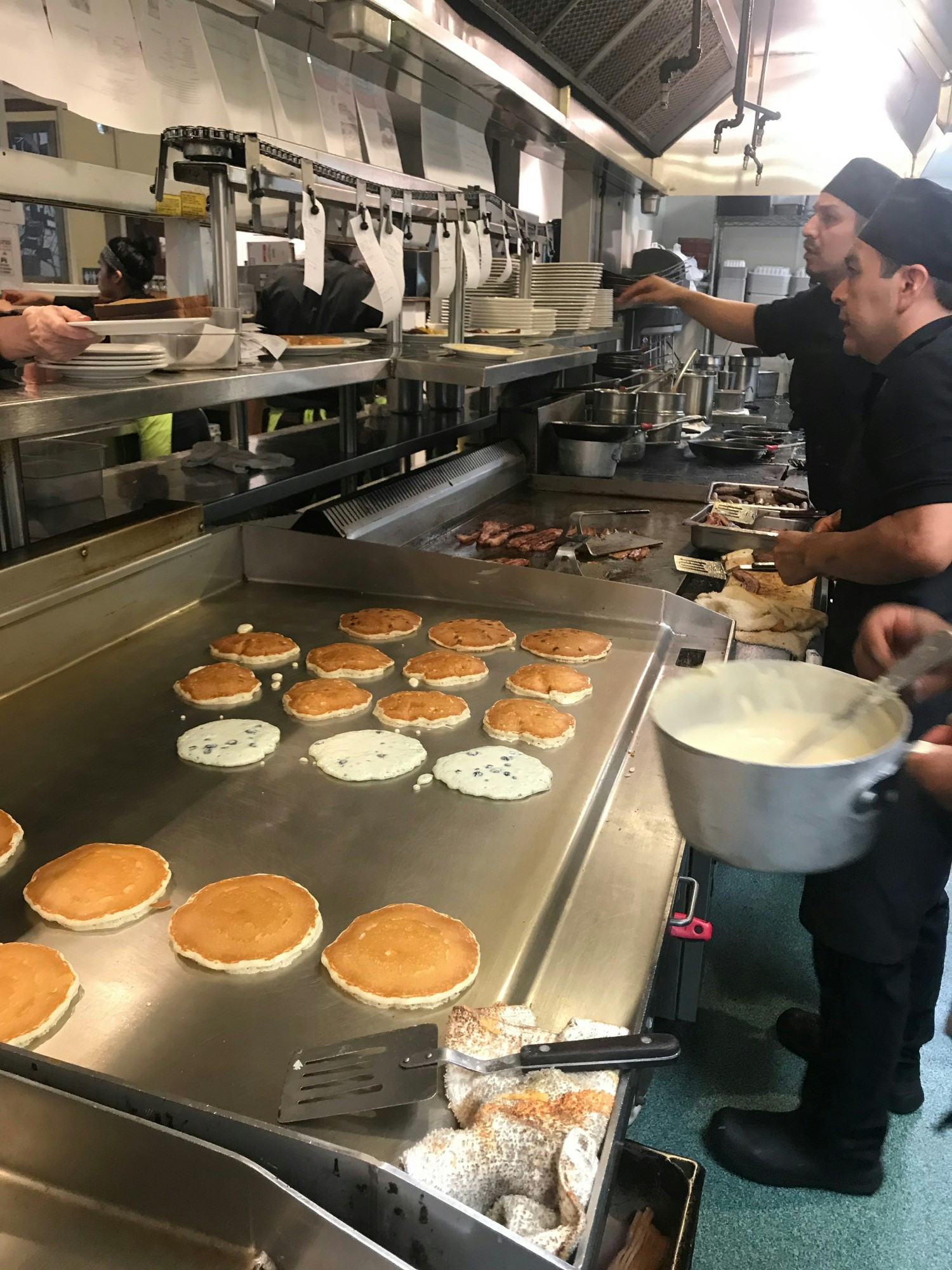 Our chefs work hard to ensure the highest possible quality in the shortest time possible, every time.