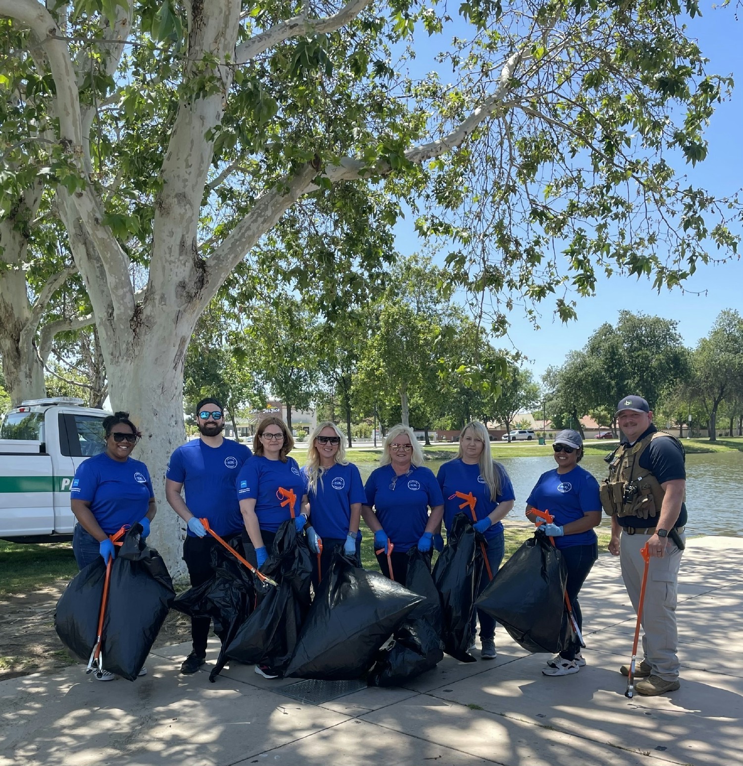 CIG employees volunteering at a park cleanup in Bakersfield, CA in support of Earth Month. 