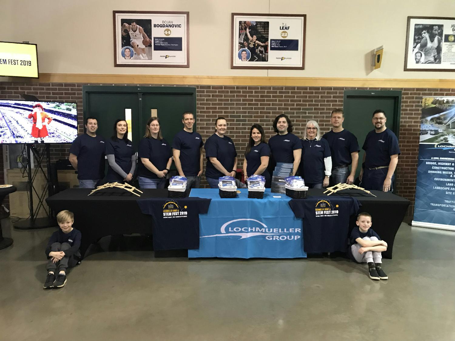 Building da Vinci bridges at the Indiana Pacer's STEM fest to promote engineering to kids with this fun, hands-on activity.