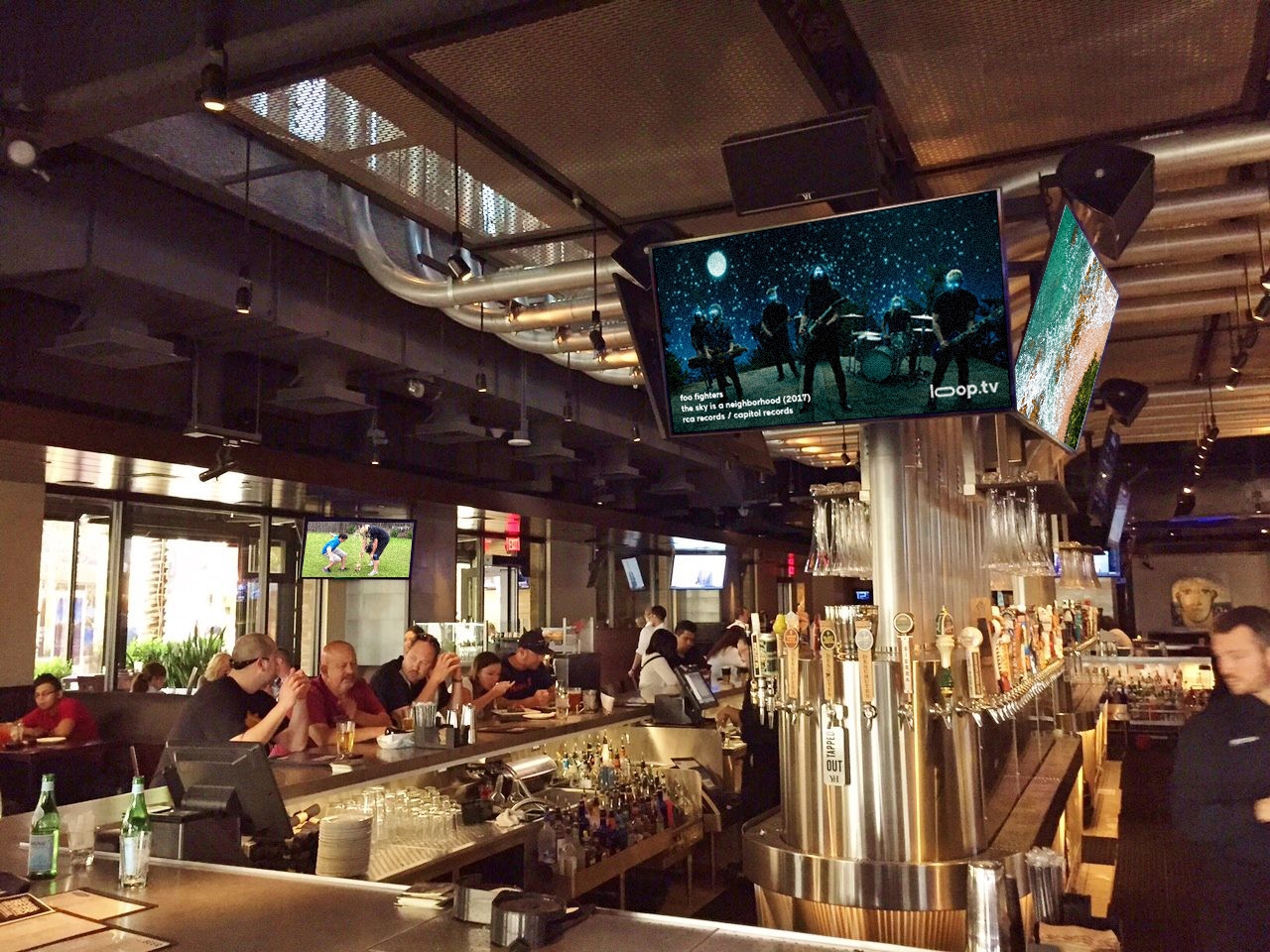 In-venue at a Yard House bar