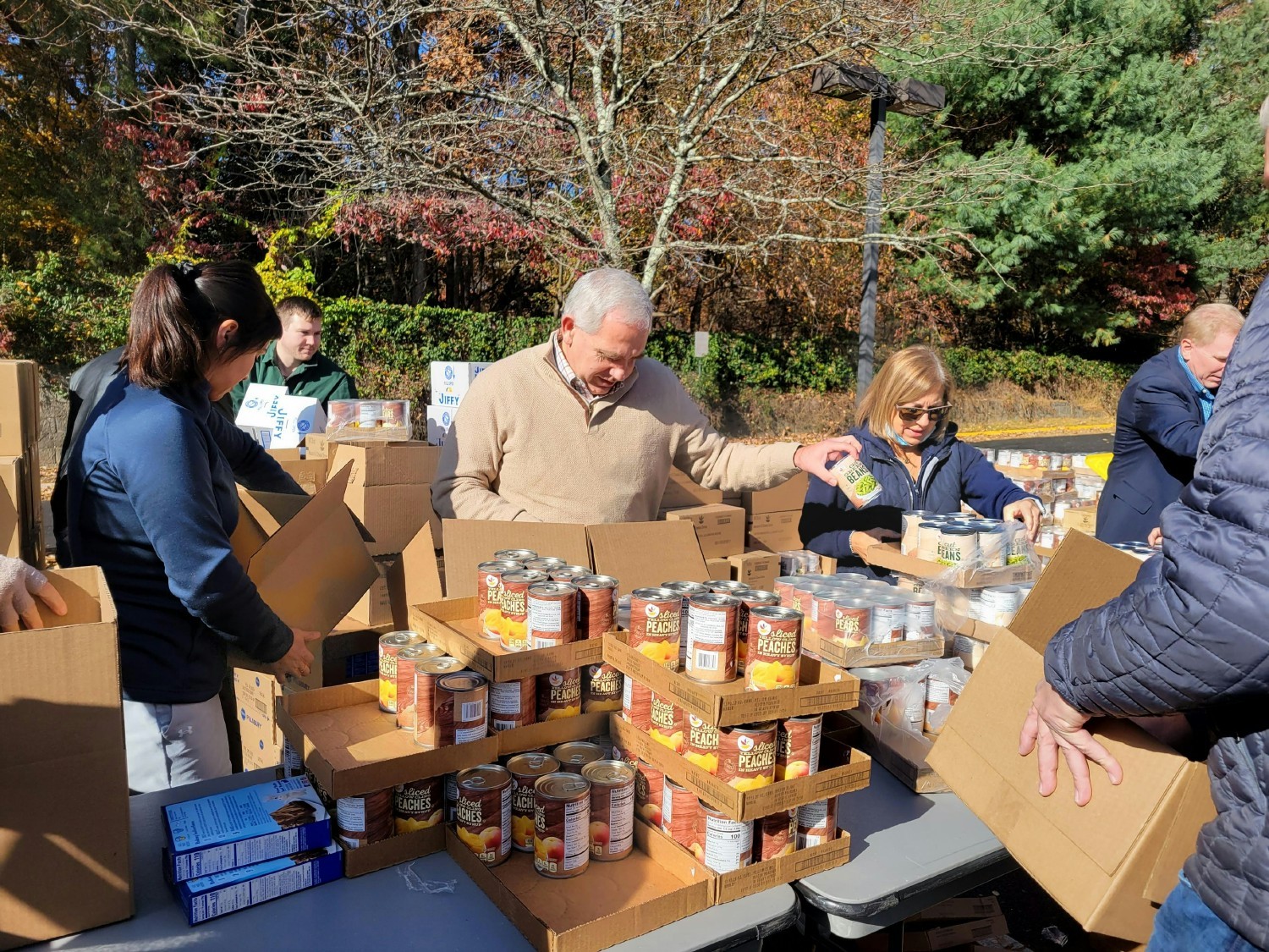 Verity Commercial participates in the Cornerstones Thanksgiving Basket Food Drive each year