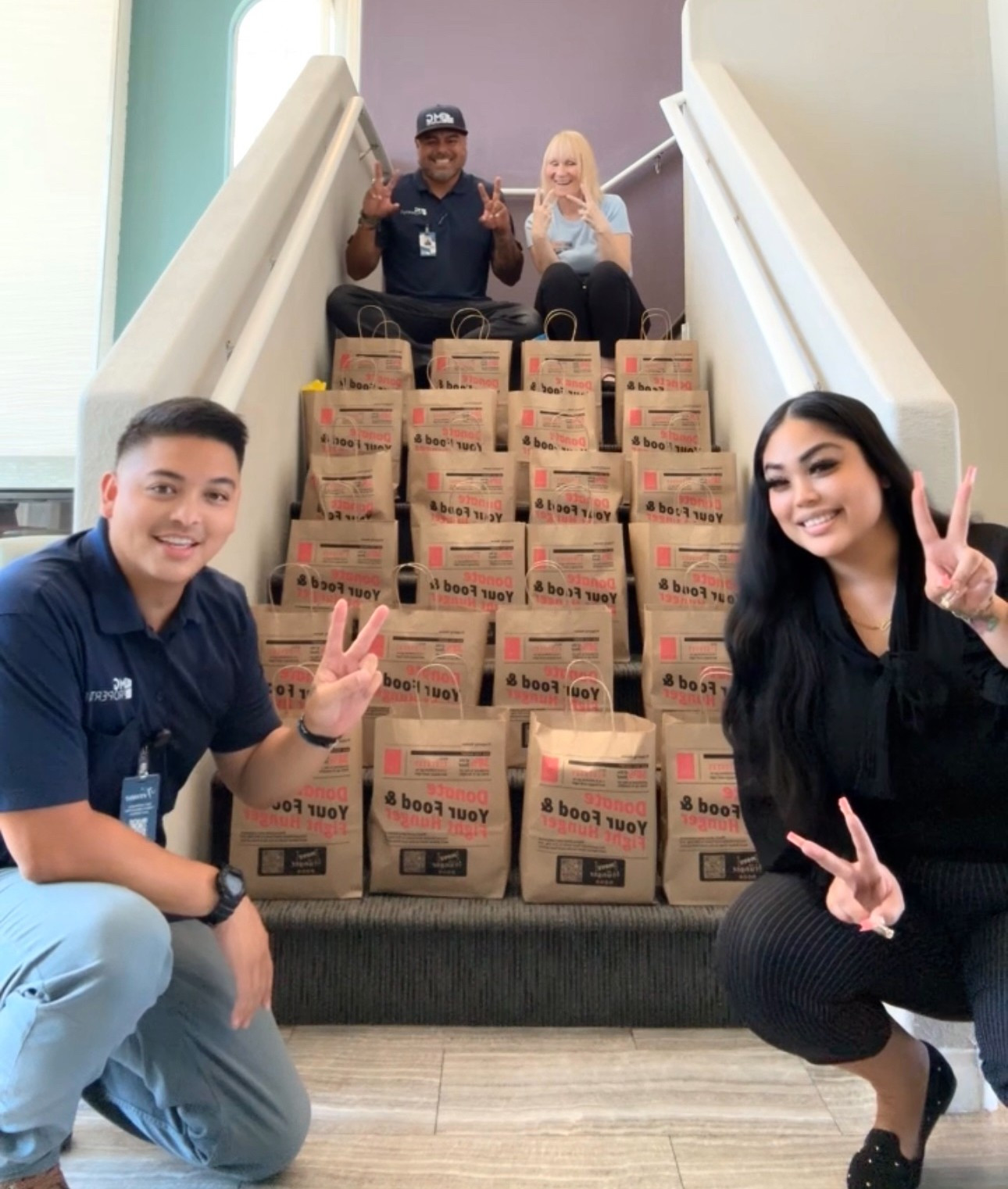 MG team members in Las Vegas participate in the Move for Hunger program, as part of MG Gives Back. 