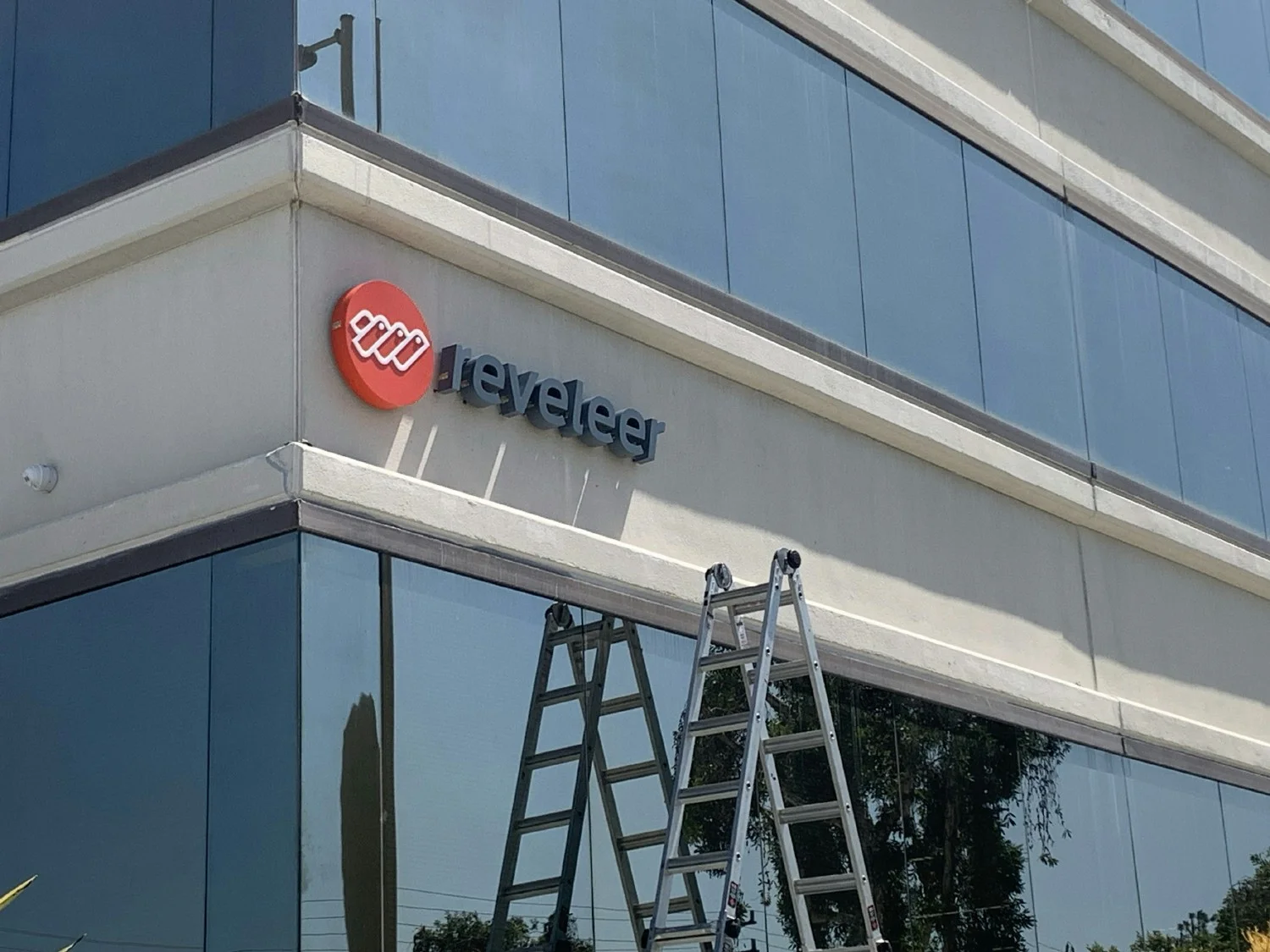 Reveleer office