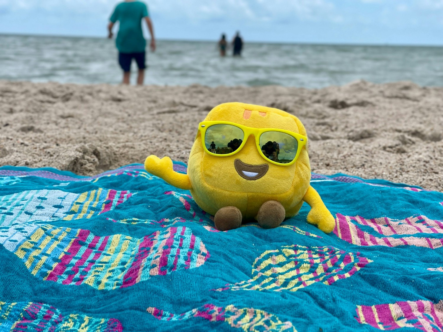 Out of office. Into the butter life. 😎🧈🏖️