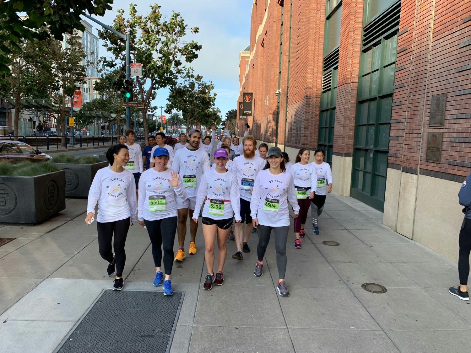 Quizlet team enjoying an outdoor 5K run in San Francisco!