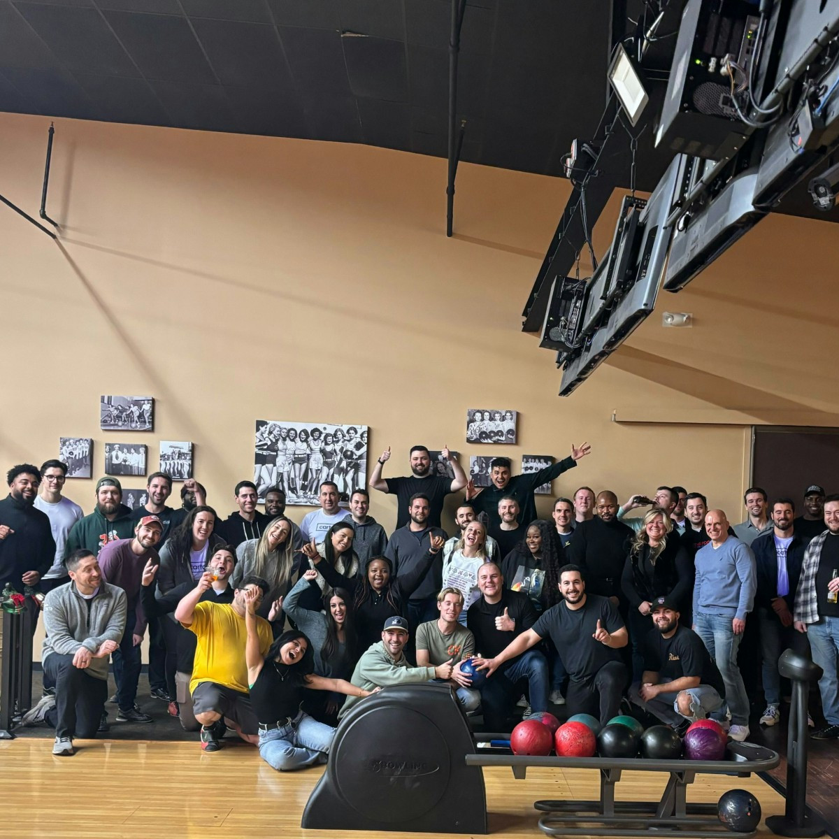 Cartan bowling outing