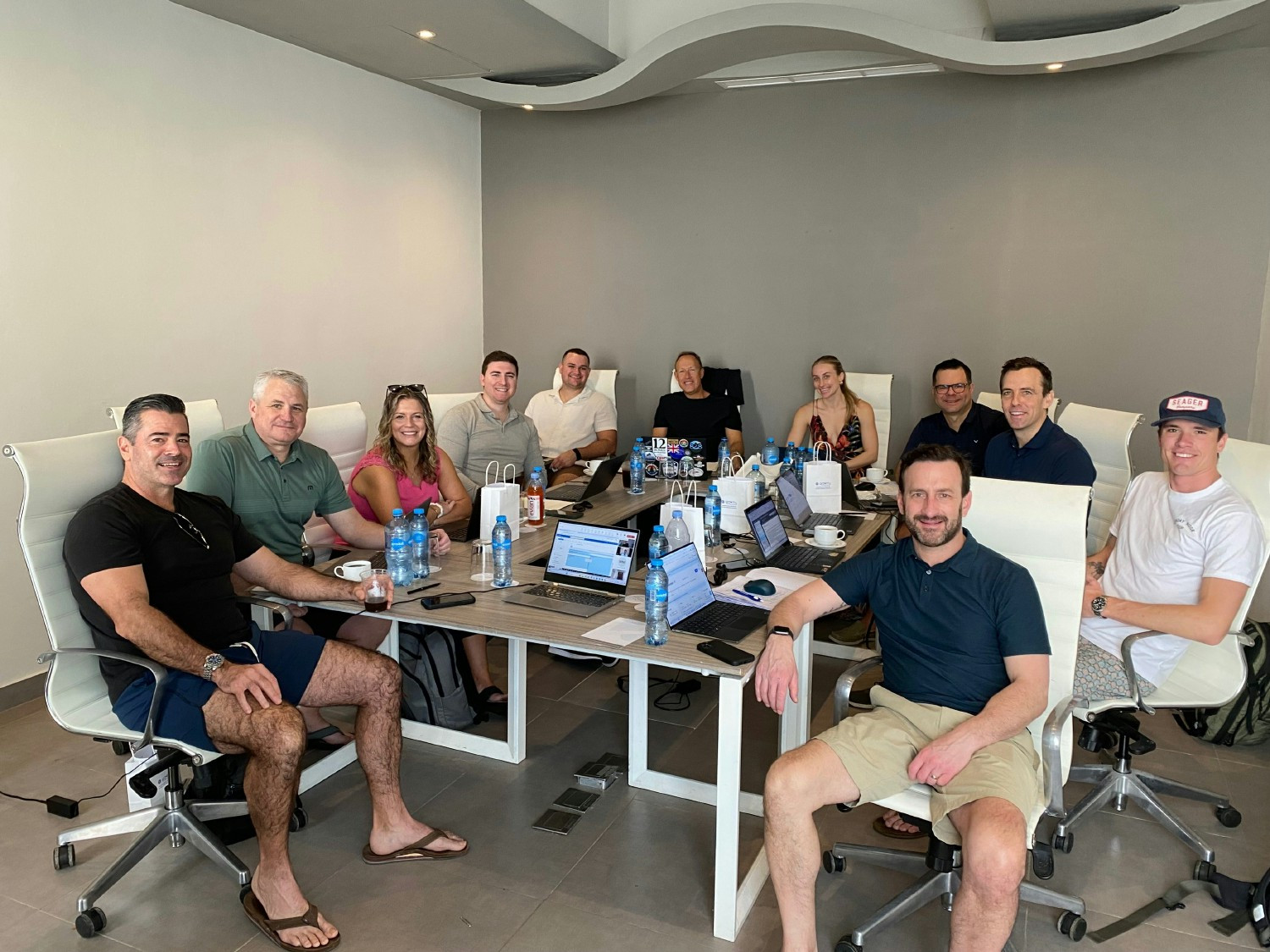 Gravity leadership gathered for their annual meeting while in Mexico for Gravity's Founder Club Incentive Trip! 