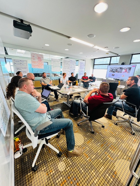 Retail & Manufacturing Solutions team onsite meeting 