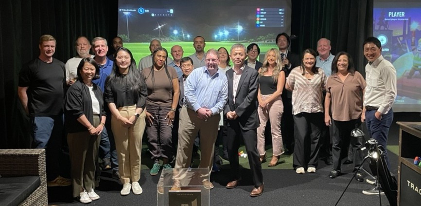KDA Finance Summit participants enjoying an evening of team building at Topgolf.