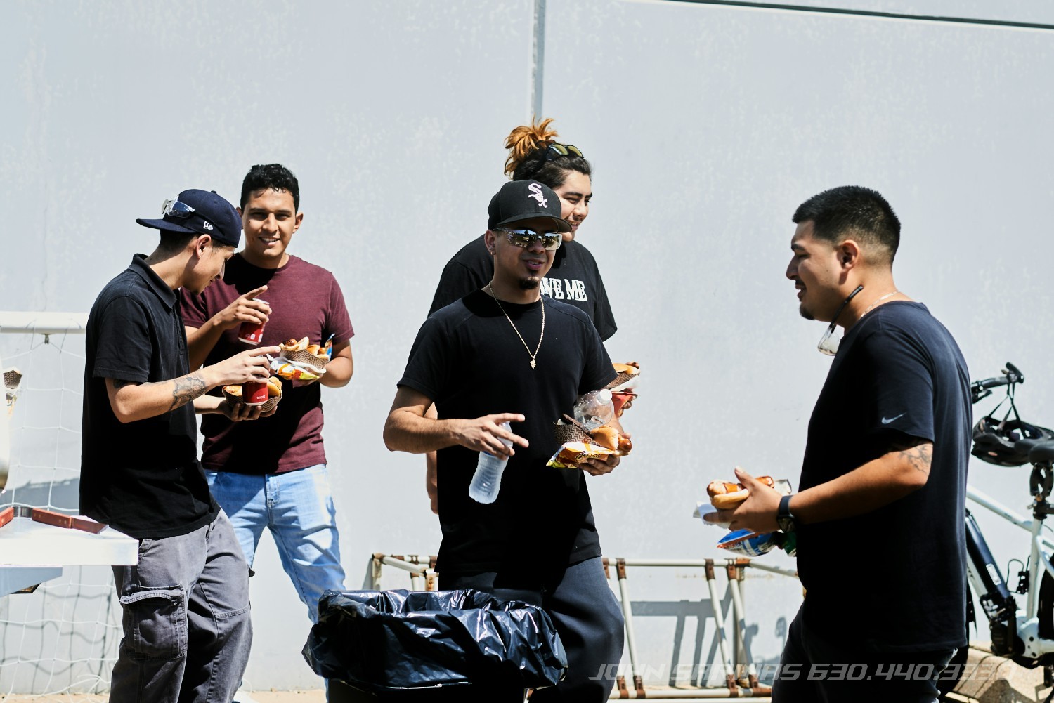 Assemblers enjoying company lunch cookout 2022