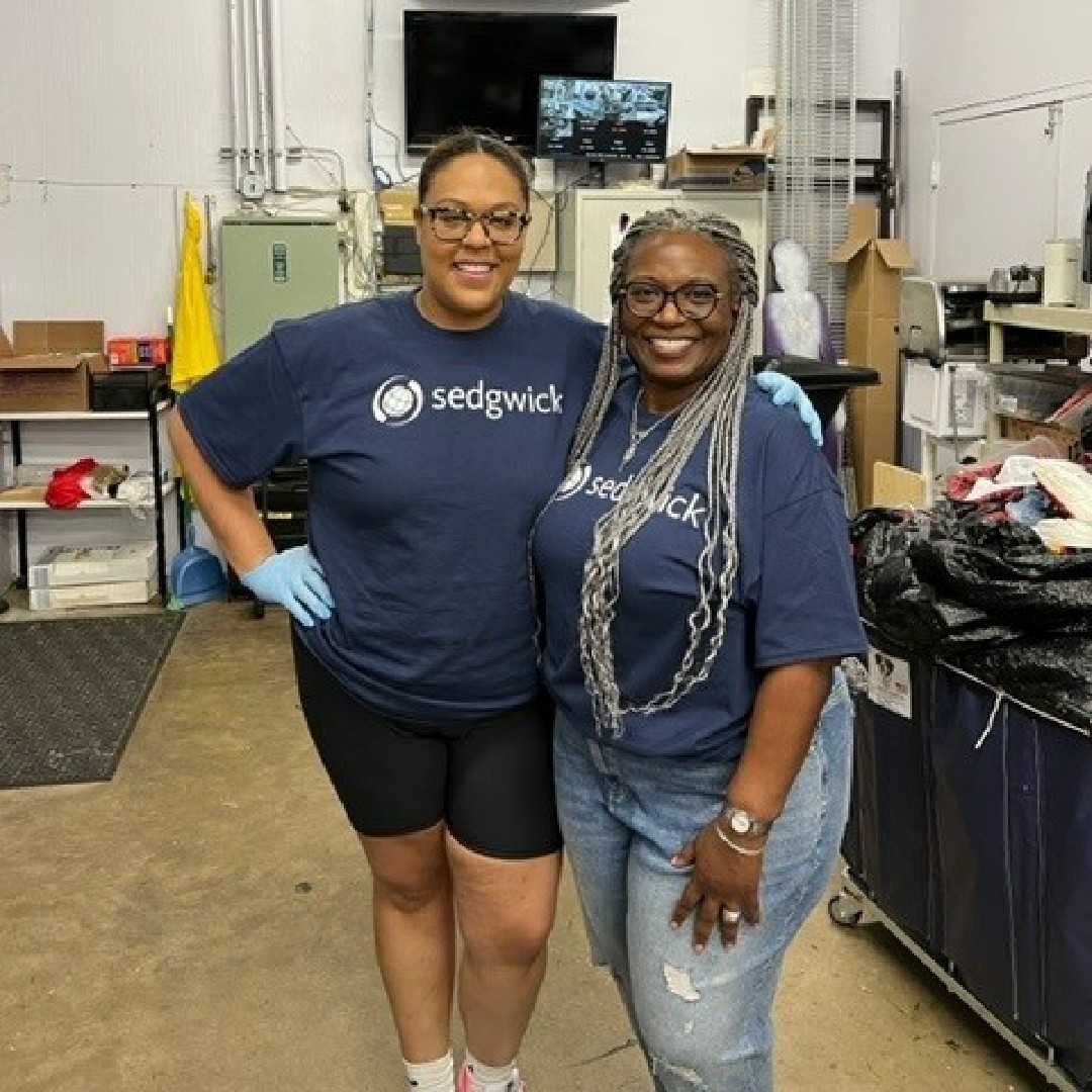 Sedgwick colleagues in Irving, TX leading a volunteer initiative