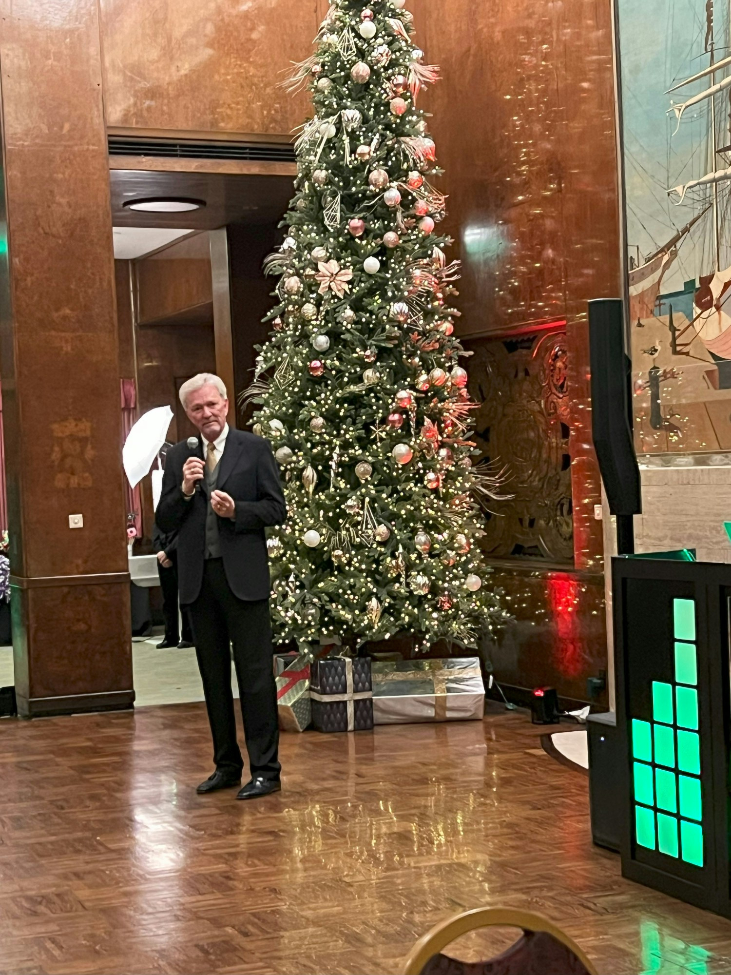 A moment of gratitude and celebration as Civiltec President W. David Byrum shares his thoughts at the Christmas Party.