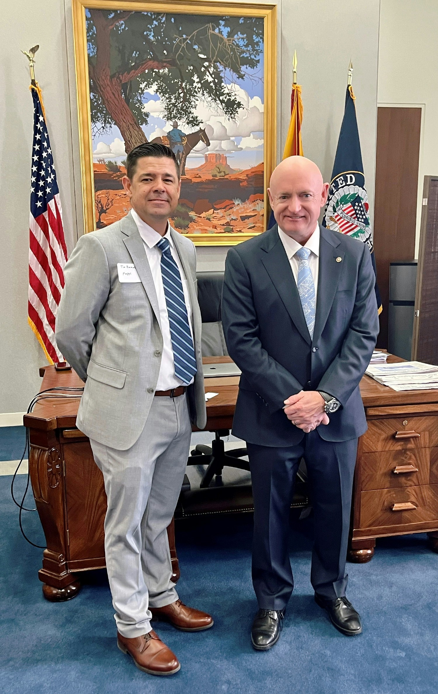 Tim Burrows with US Senator Mark Kelly during MAPPS Capitol Hill Day 