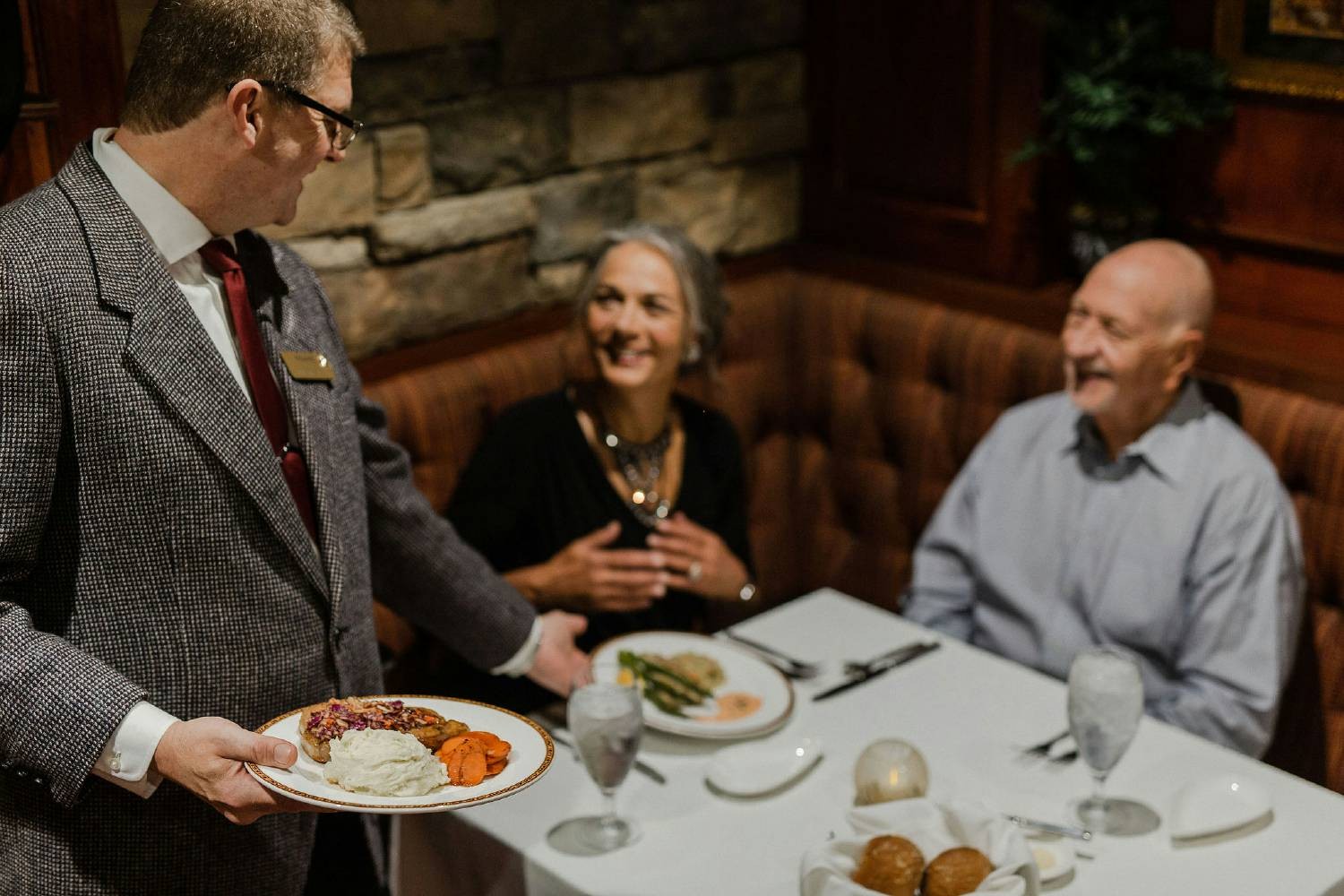 Residents may choose to dine at any of our four on-site restaurants. The menu rotates regularly for 120+ weekly options!