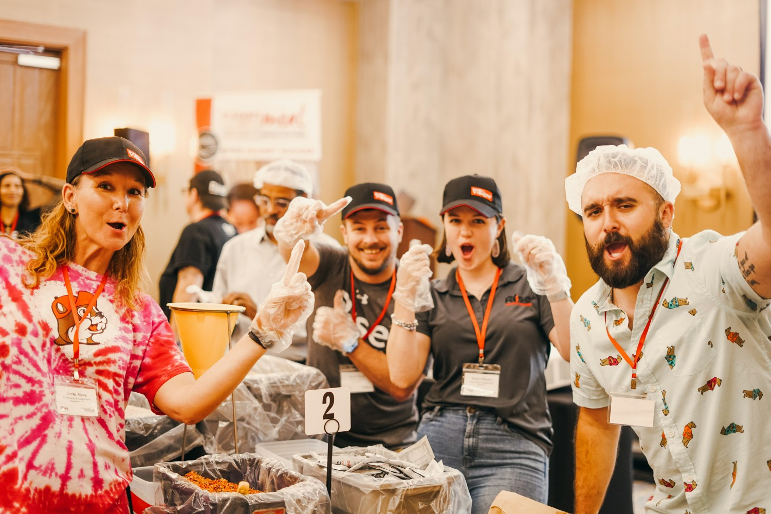 Our Meal Packaging Experiences bring people together to make an impact. 