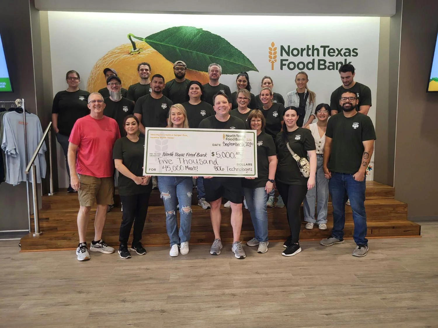806 Technologies gives back twice a year! In 2024, DFW employees packed 15,000 meals for the North Texas Food Bank.