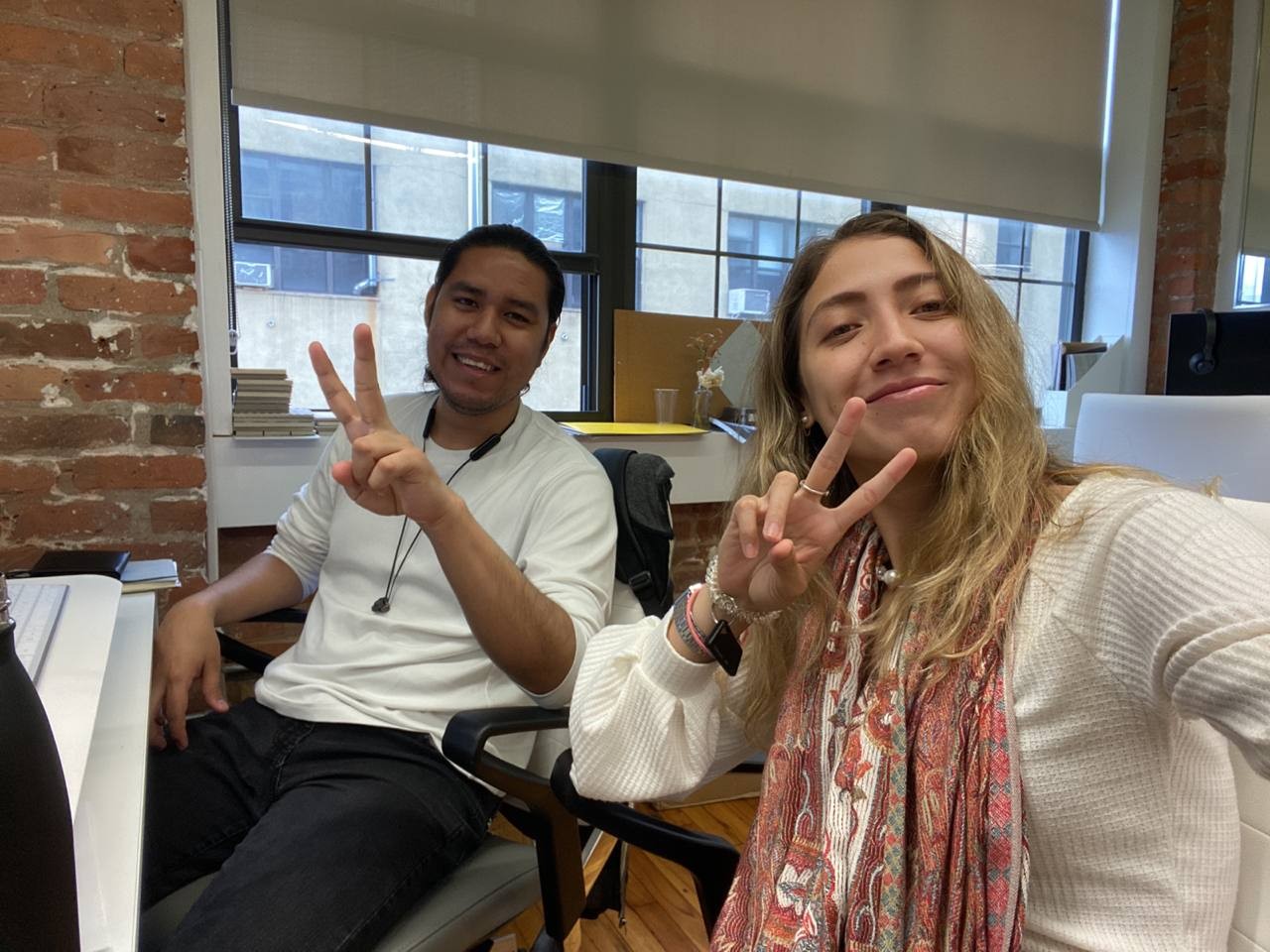 Our designers, Mayra and Juan, are enjoying the work day together. 