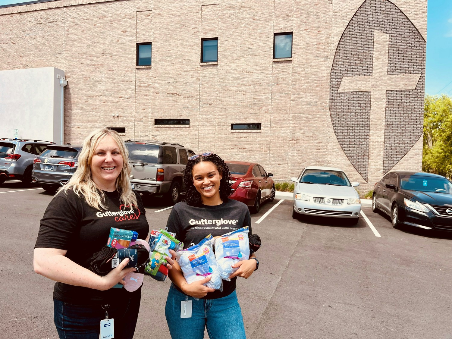 Donating over $1500 in new, clean sock and undergarments to the Nashville Rescue Mission.