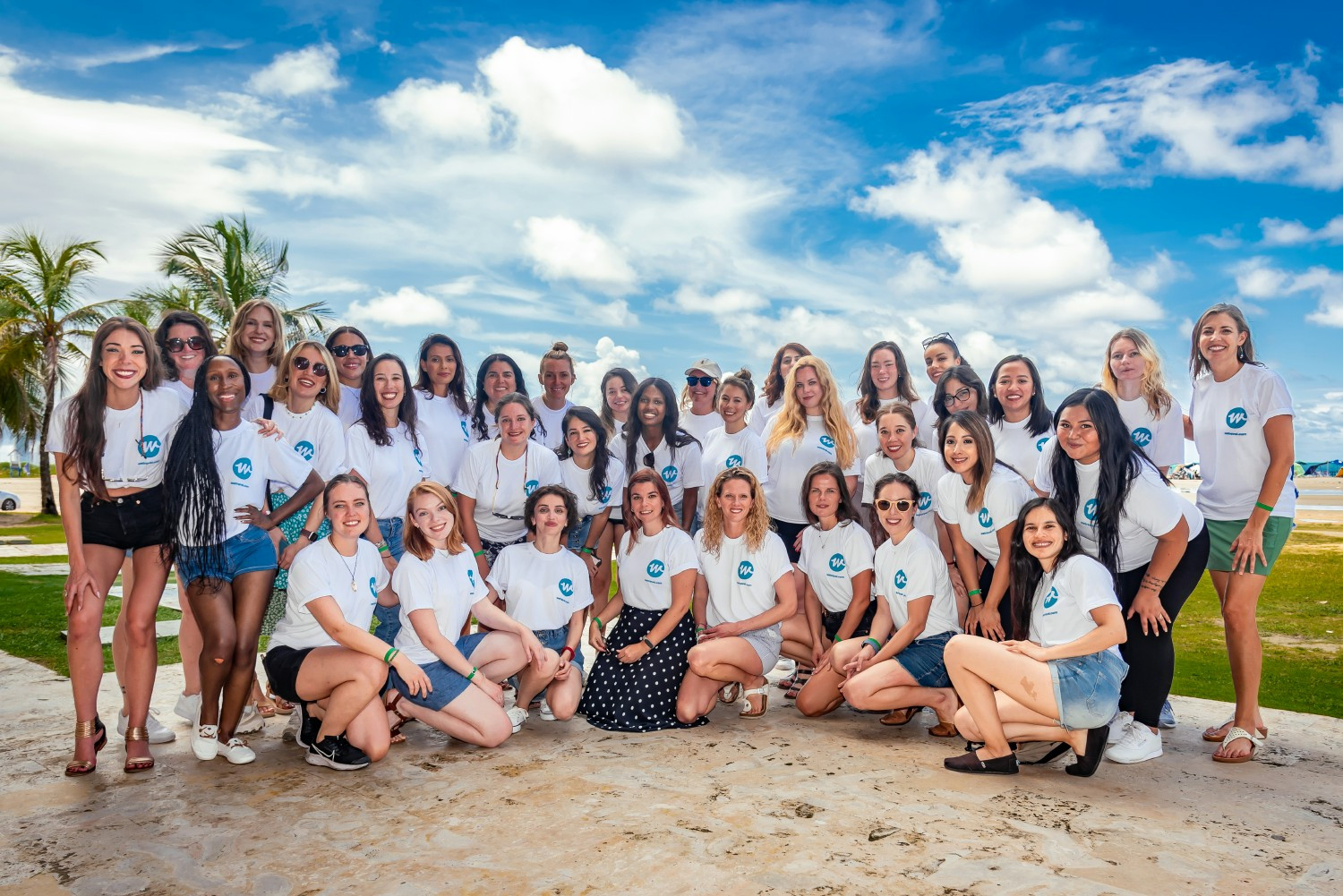 Team photo at the end of the fantastic retreat in Colombia.