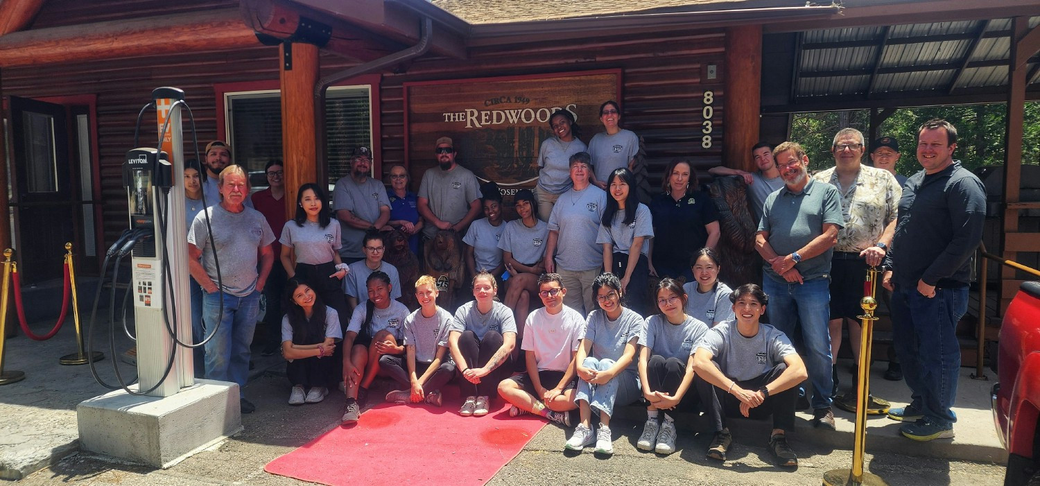 2024 Team with International Exchange Students
