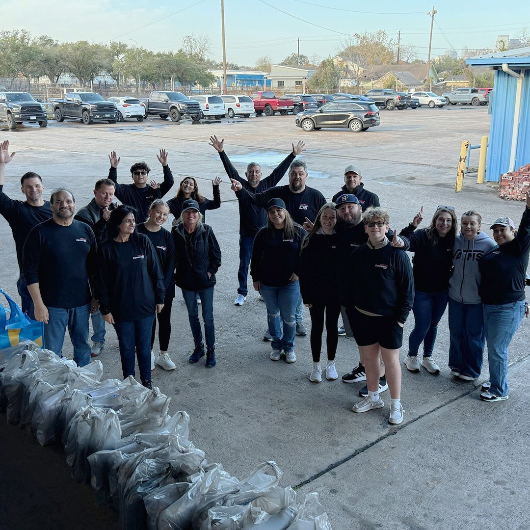 Our team rallies to support Houston Children’s Charity by donating mattresses, pillows, sheets and blankets.