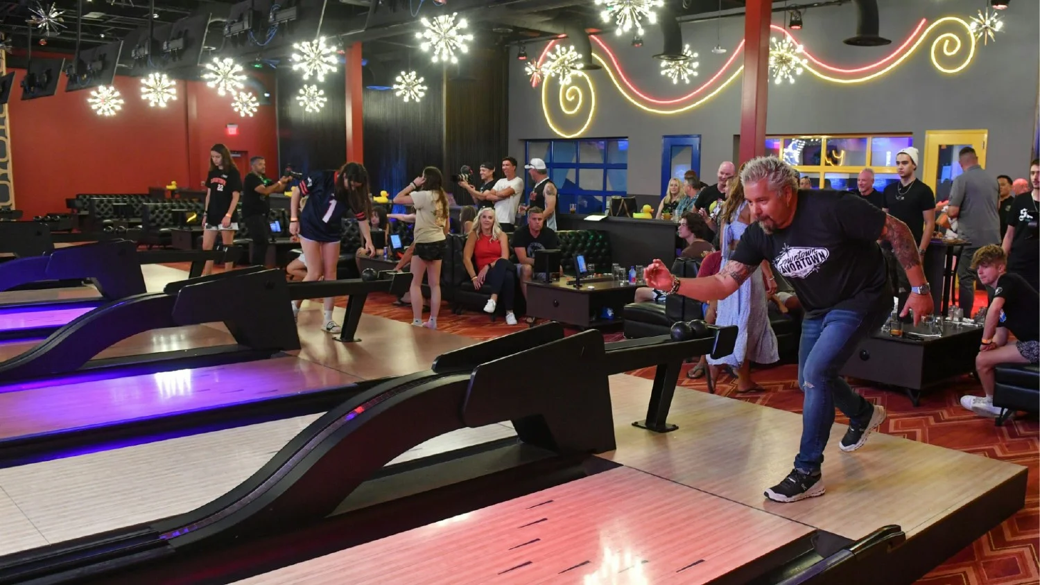 Guy's family bowling
