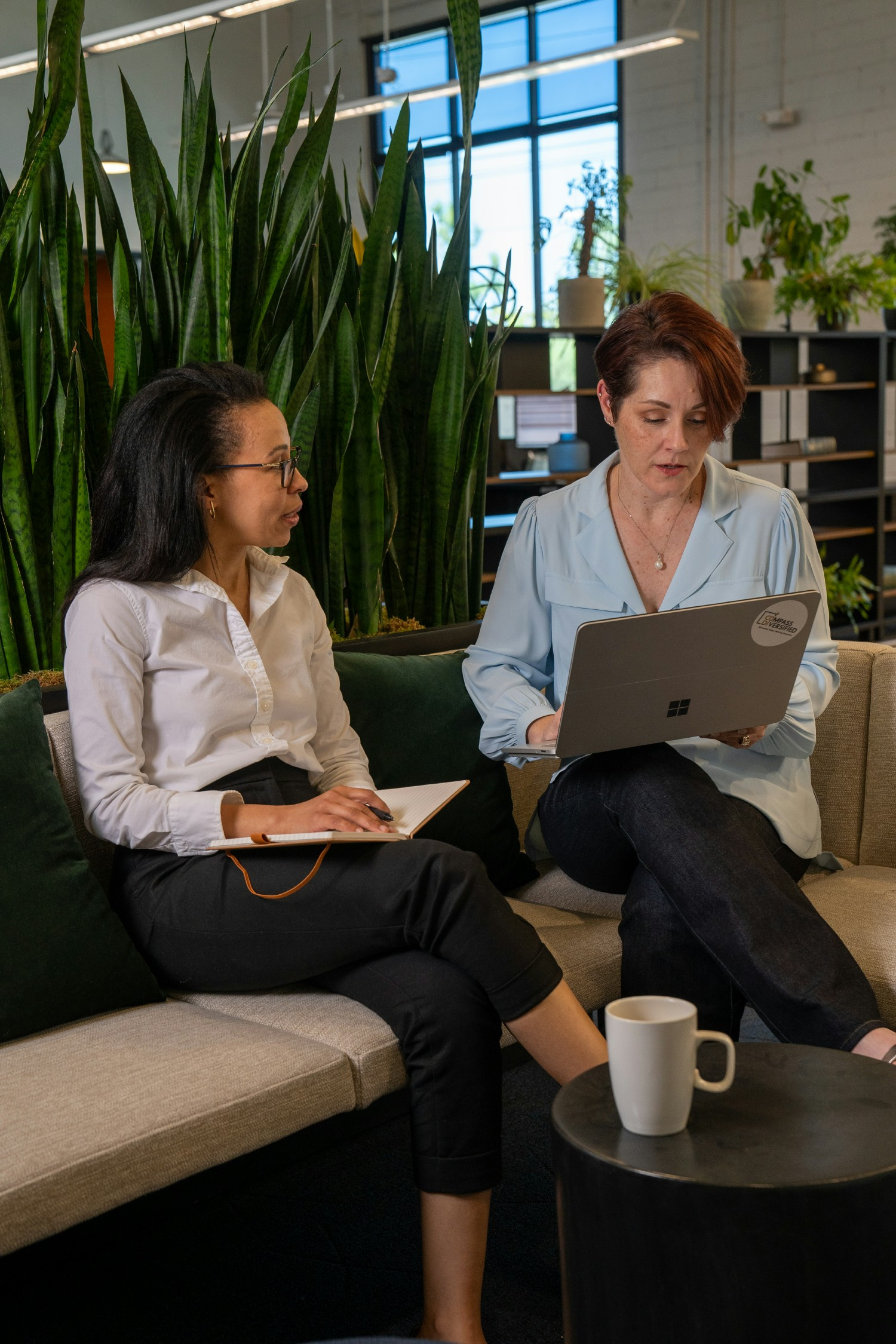 Employees collaborating at our West Coast office 