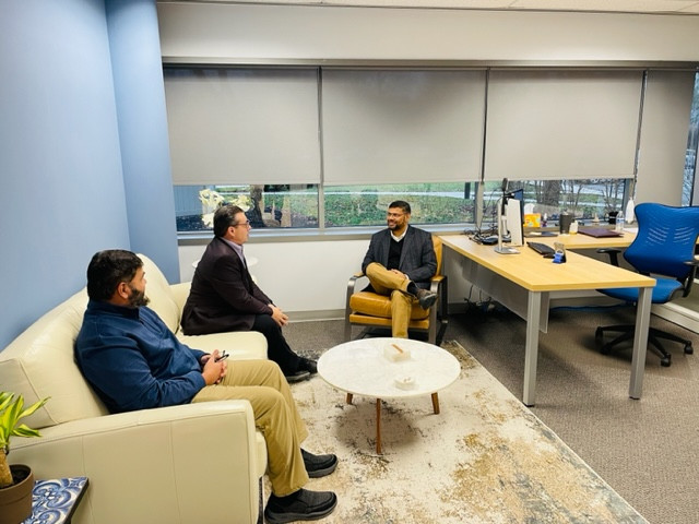 CEO G.N. Shah meeting with VPs