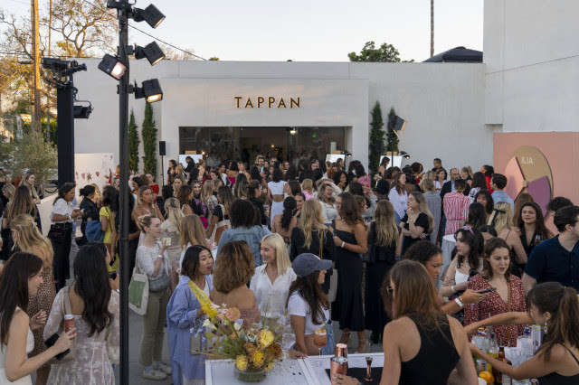 In partnership with Tappan, we gathered our LA community for a night celebrating beauty as art. 