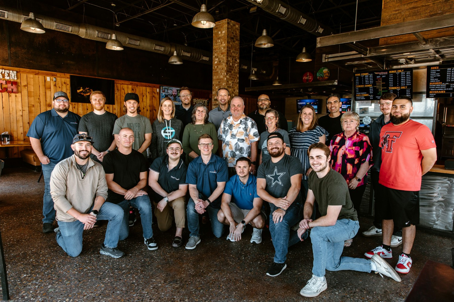 A team picture after lunch.