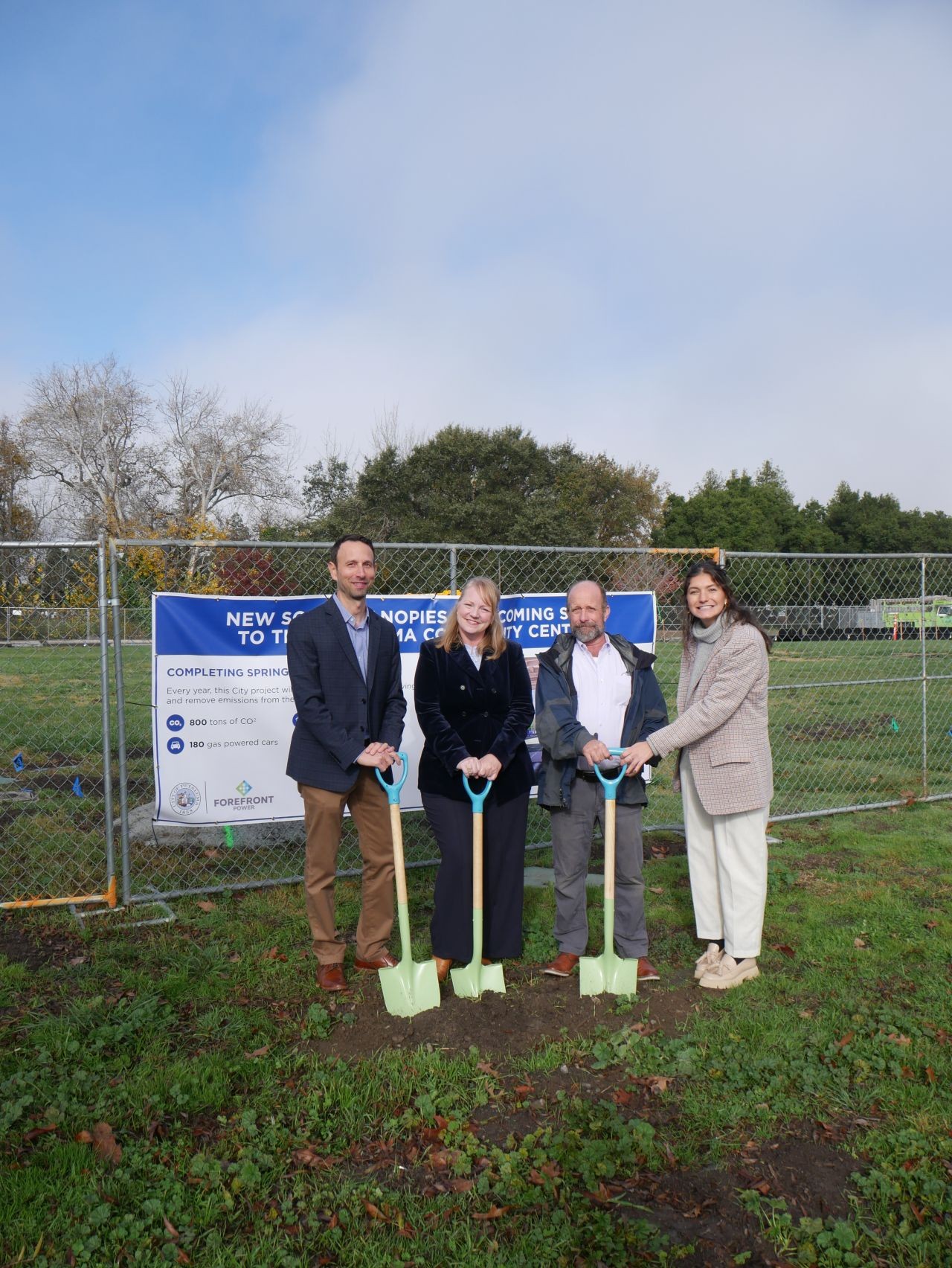 Groundbreaking ceremony in the City of Petaluma for a new solar energy project!