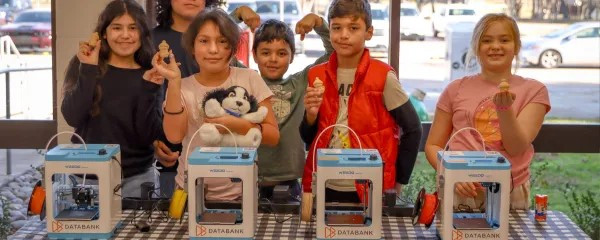 Donated 3D printers to Red Oak Library to bring hands-on STEAM learning and technology to local students