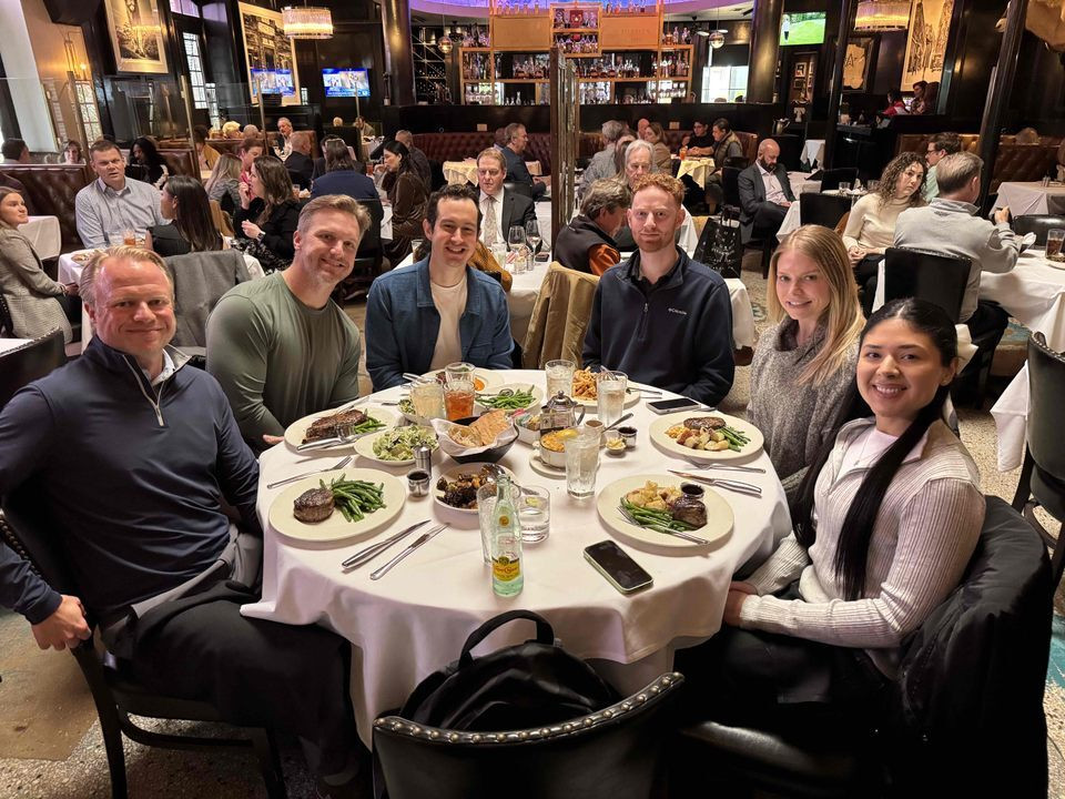 The Dallas Lunch Club: Celebrating Success.
