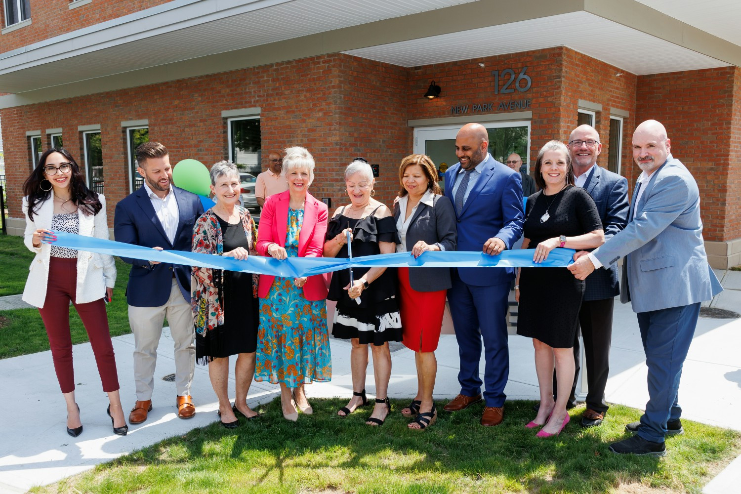 Ribbon Cutting of New Site in Hartford