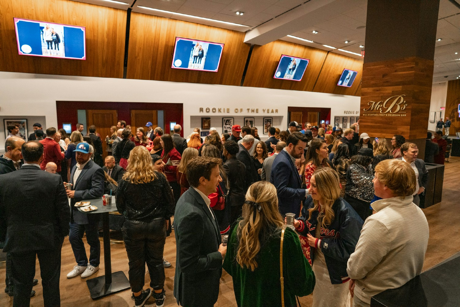 Acuvance colleagues connecting and building relationships during our Annual Company Meeting.