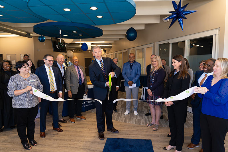 New Greenville Branch Opening CEO Ryan Harvey cutting the ribbon