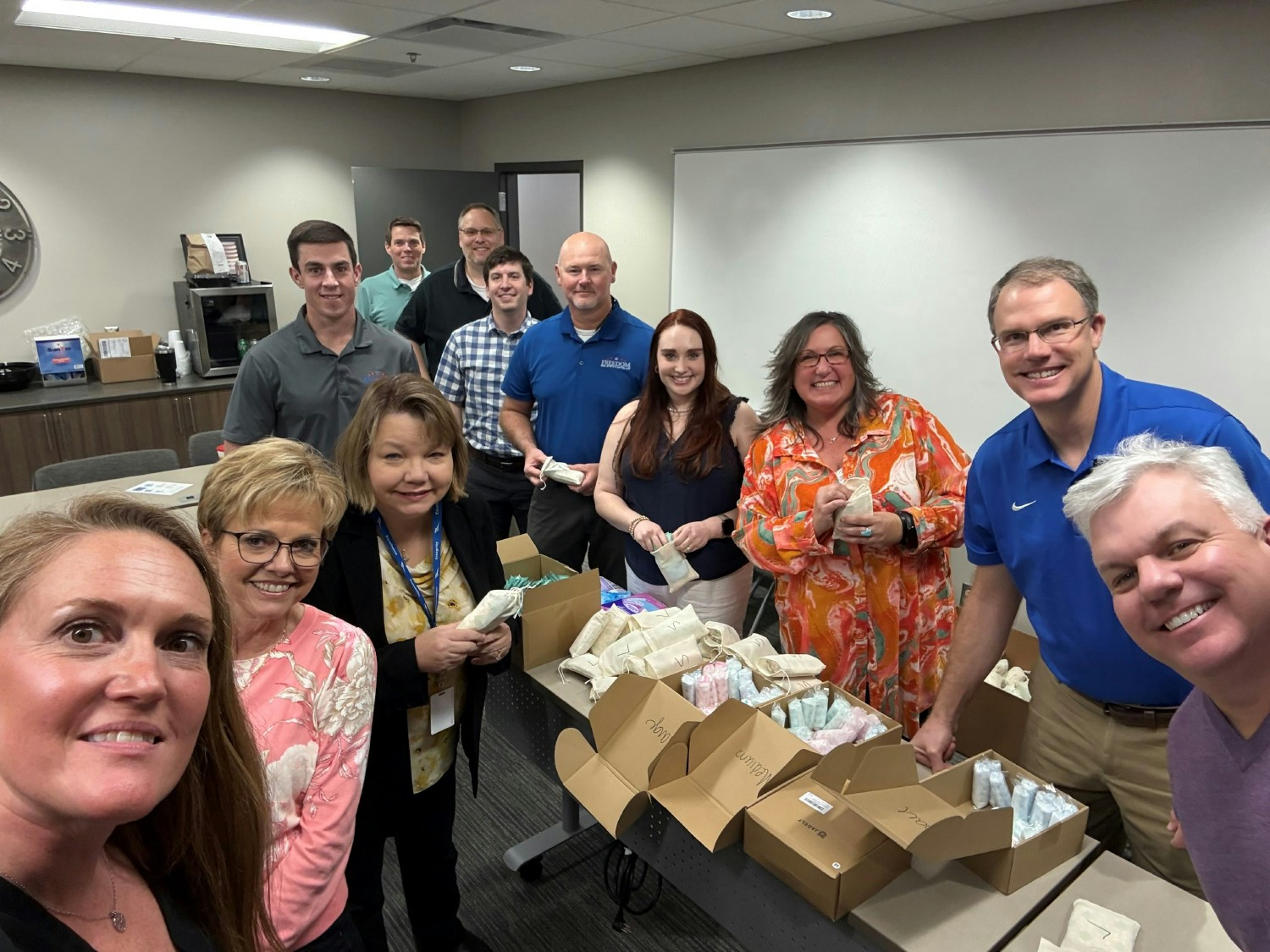 Free 2 Teach Volunteer Team Building Lunch