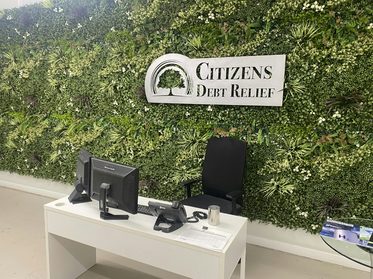 Welcome to CDR and our industrial-chic office on Madison Ave.  in the heart of NYC! Be sure to pet the office pooch!