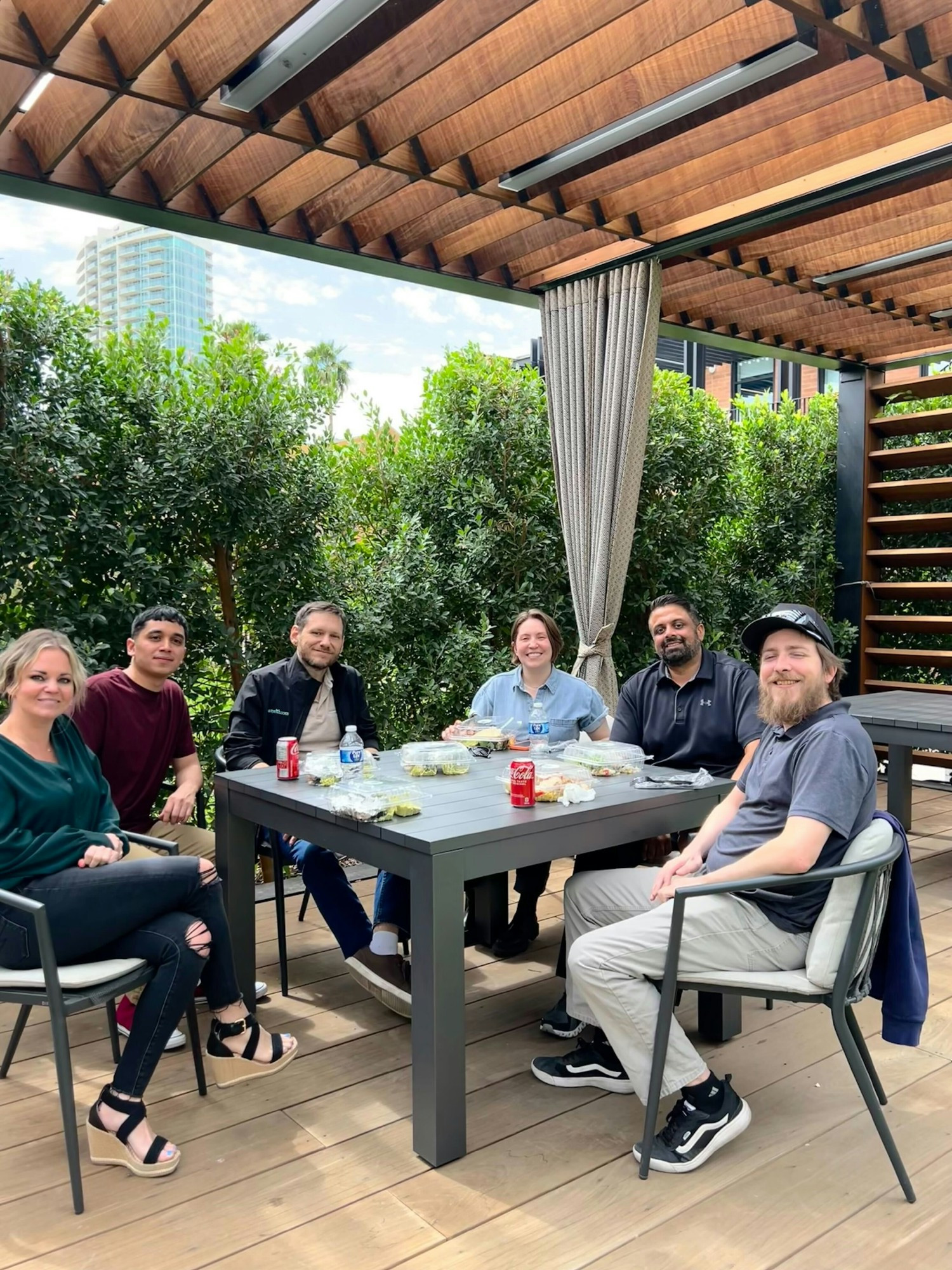 Although we are fully remote, teams make it a priority to get together for lunch when traveling to other states. 