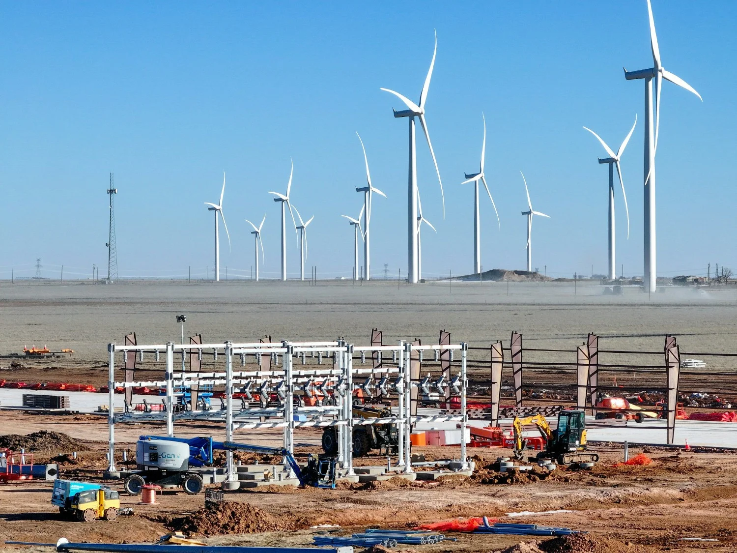 Amid West Texas wind, construction speeds ahead on Hut 8’s next-gen site—built for efficiency and scalability.