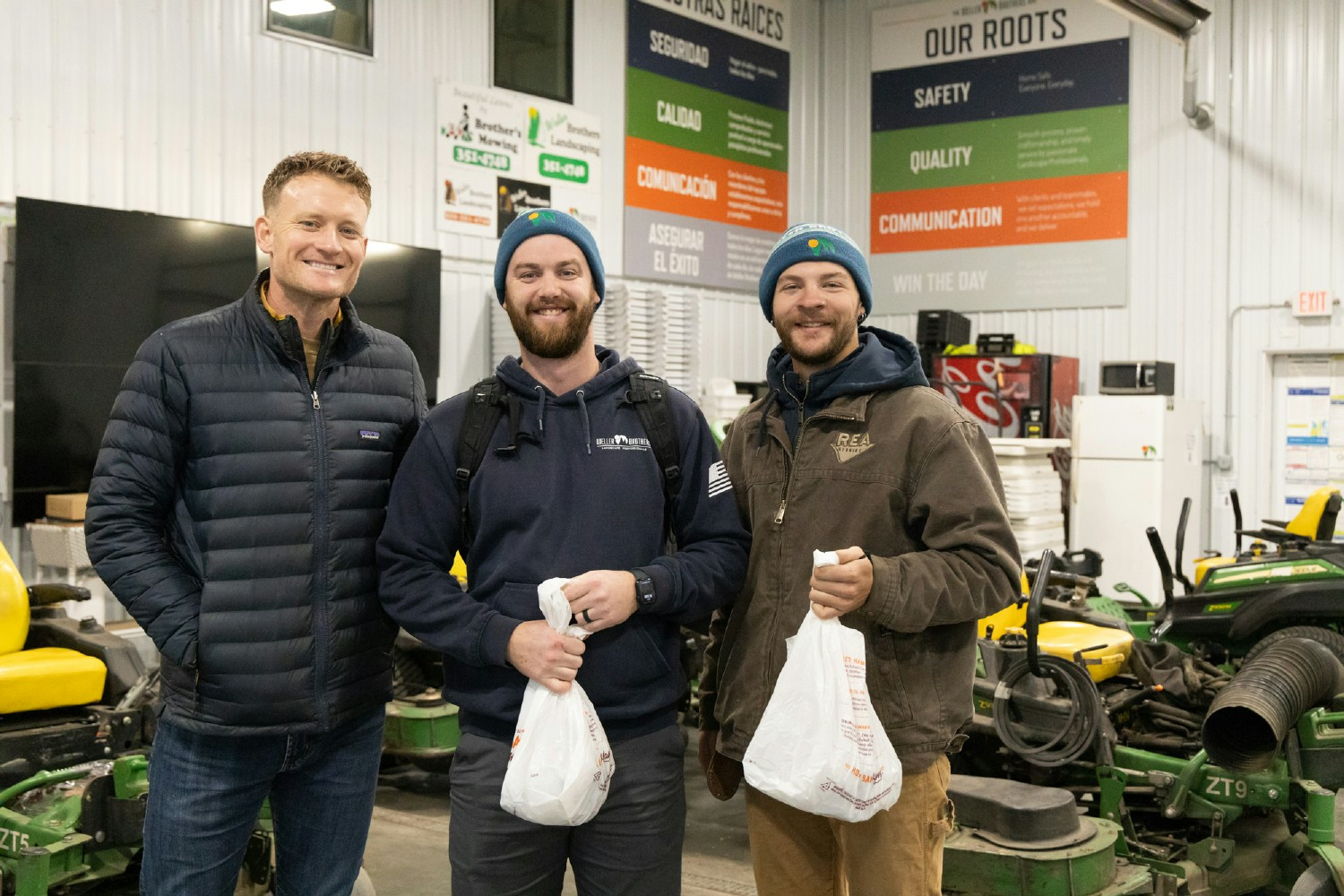 Honey Baked Ham give away for Thanksgiving.